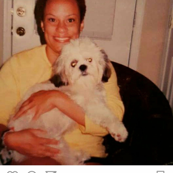 Meet your Posher, Stephanie - Picture 1 of 1